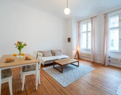 Bright One Bedroom Apartment in the Heart of Berlin Friedrichshain
