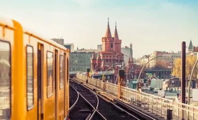 Öffentlicher Nahverkehr in Berlin und Frankfurt – Das Deutschlandticket im Überblick (2025 Update)
